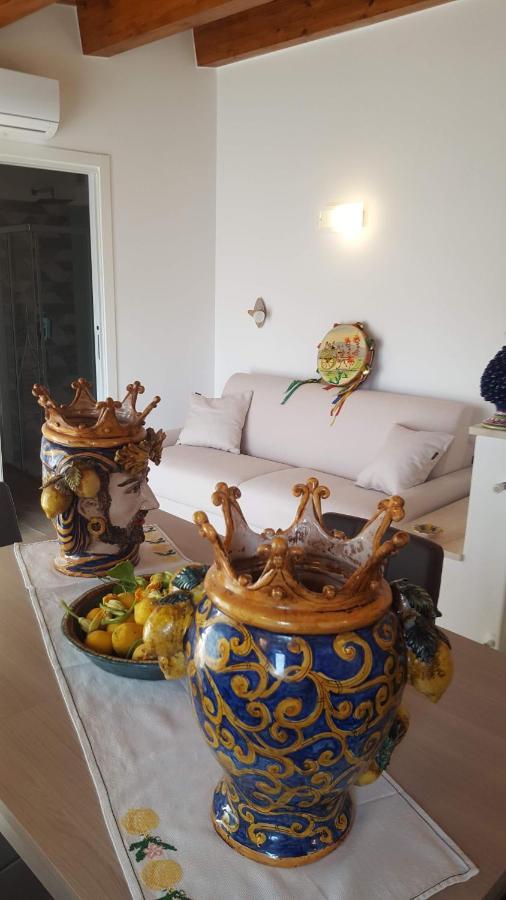 Casa Vacanza Cundari Кастельмола Экстерьер фото
